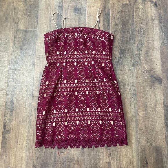 Lulus Burgundy Lace Strapless Dress Size XL | Cocktail Party Wedding Guest - Picture 4 of 9